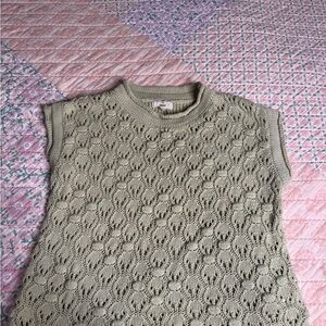 Entro Textured Knit Top in Soft Green